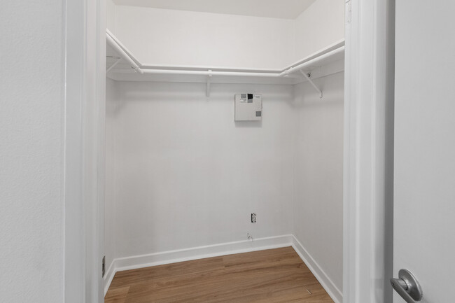 Walk-in Closet - 1401 S Bentley Ave