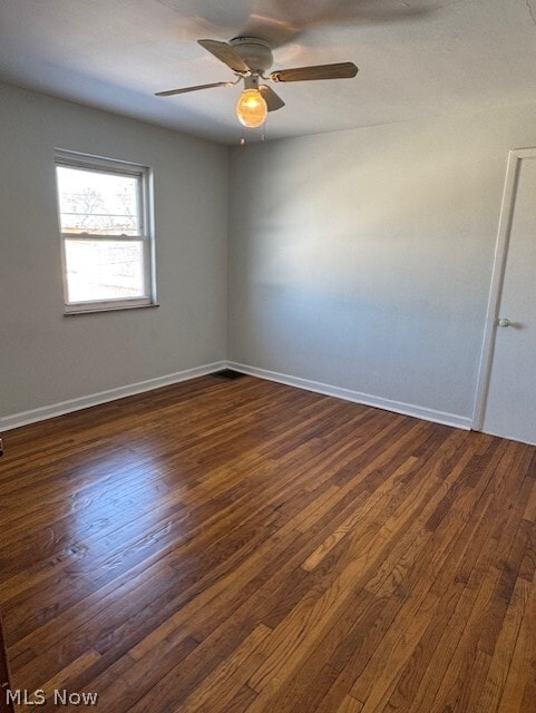 Building Photo - 455 E 200th St