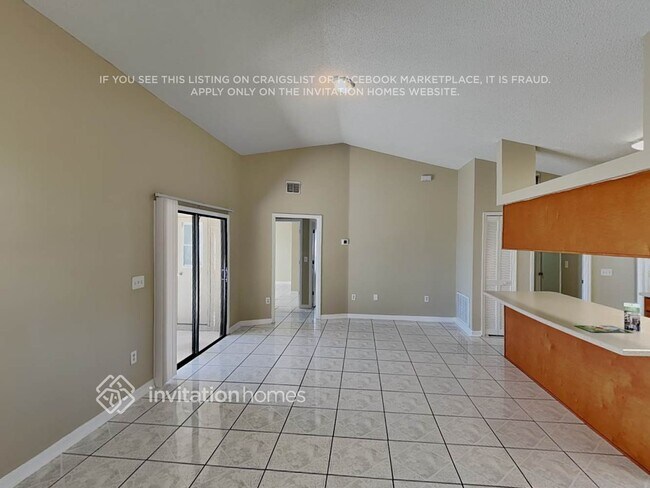 Building Photo - 1500 Lund Ave