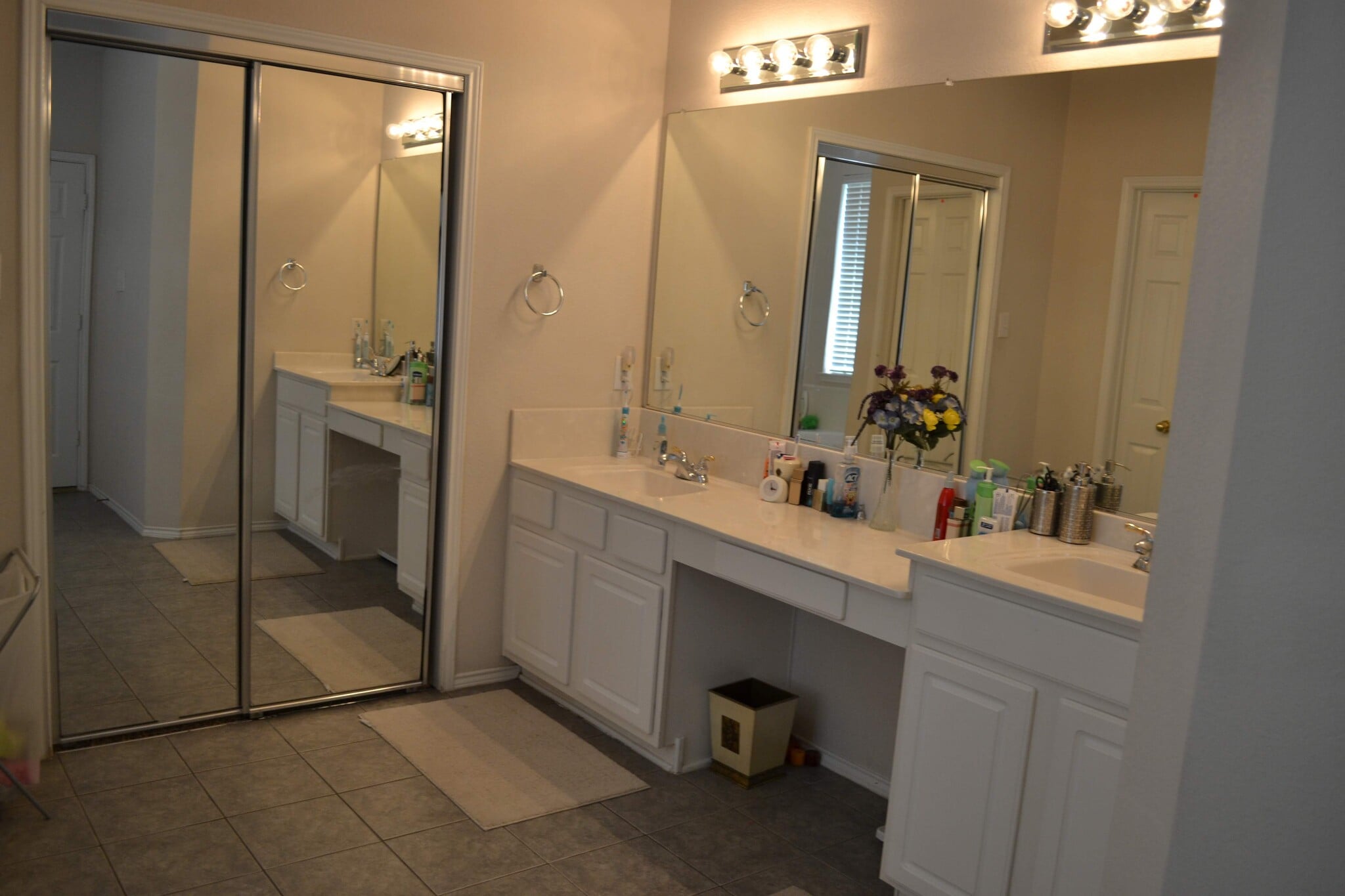 Kitchen Gas Stove - 6437 Branchwood Trail