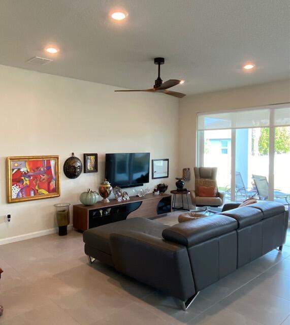 Building Photo - 13412 SW Vermillion Cir