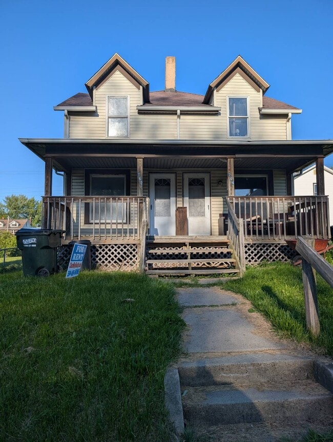 Building Photo - 762 S Arch Ave