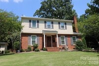 Building Photo - 5410 Londonderry Rd