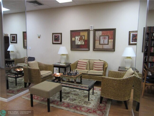 Building Photo - 1370 S Ocean Blvd