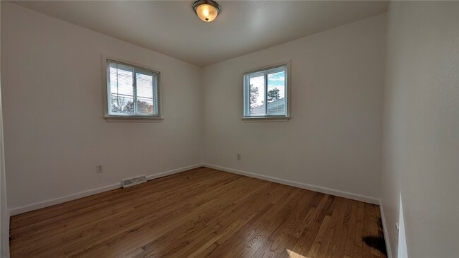 Building Photo - 6720 Cherryvale Dr