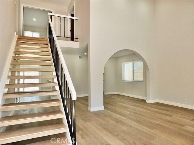 Building Photo - 652 Margo Ave