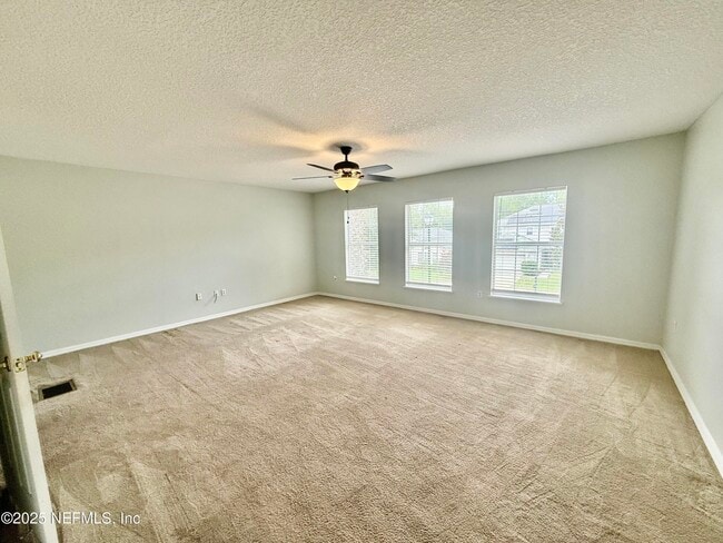 Building Photo - 76466 Longleaf Loop
