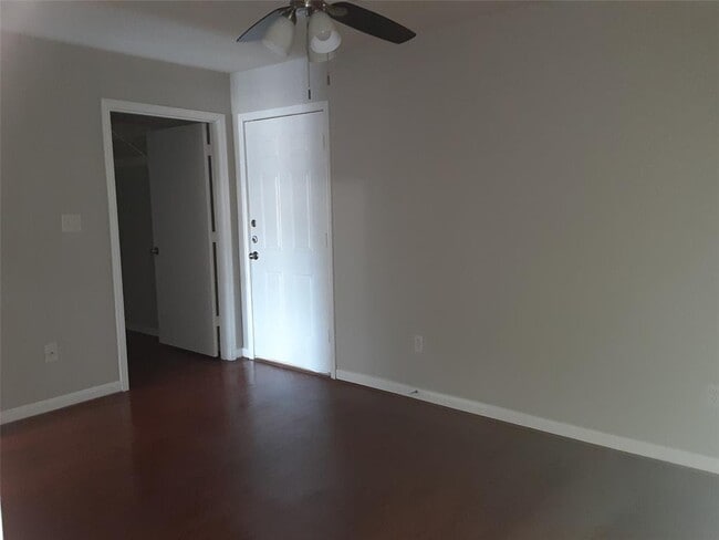 Building Photo - 134 S Bend Ct