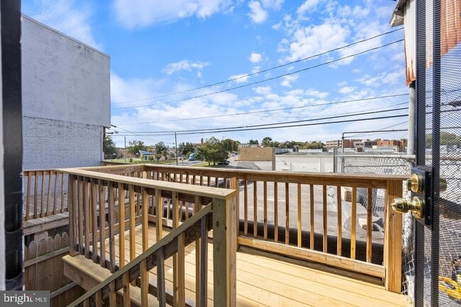 Building Photo - 478 S Bentalou St