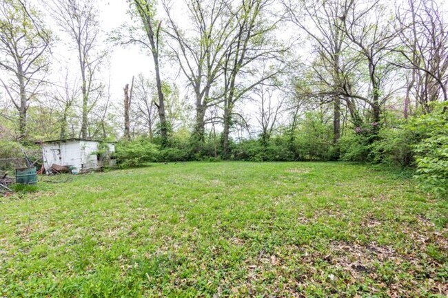 Building Photo - 1BR/1BA Duplex in Convenient Location! Har...