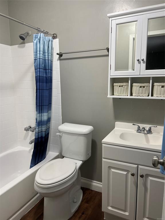 Building Photo - 1705 Deatsville Hwy