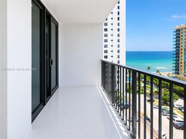 Building Photo - 2401 S Ocean Dr