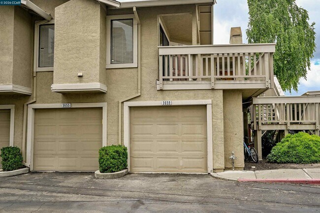 Building Photo - 3659 Crow Canyon Rd