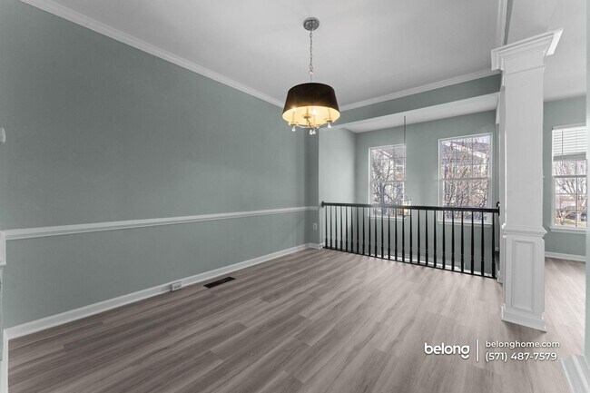 Building Photo - 47339 Blackwater Falls Terrace