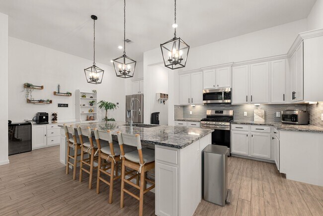 Building Photo - 3455 Warwick River Trl