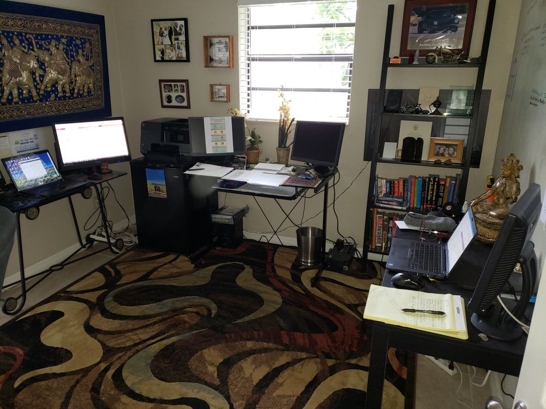 Building Photo - 5412 S Bernie St