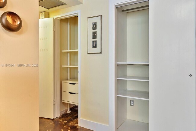 Building Photo - 1200 West Ave