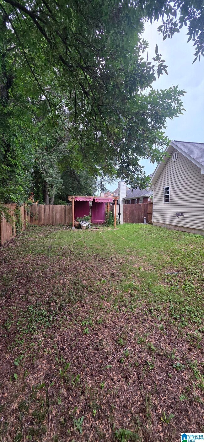 Building Photo - 8012 Rockhampton Cir