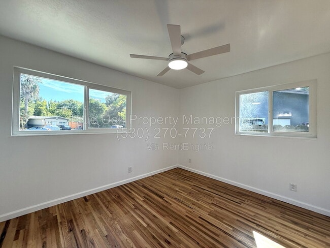 Building Photo - 847 Nancy Ln