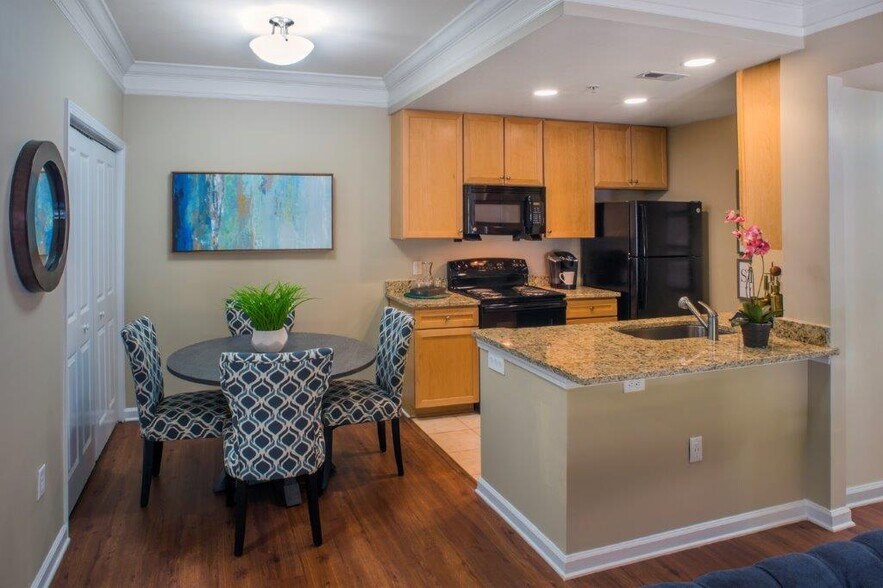 Atkins Circle Apartments and Townhomes 12506 Atkins Circle Dr Charlotte NC 28277 Apartment