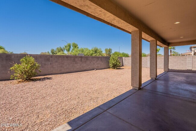 Building Photo - 17303 W Carmen Dr