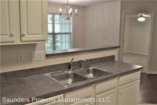 Building Photo - 2 br, 2 bath House - 112 Ivy Glen Ct