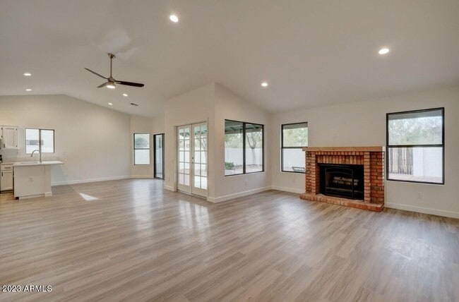 Building Photo - 11574 N 109th St