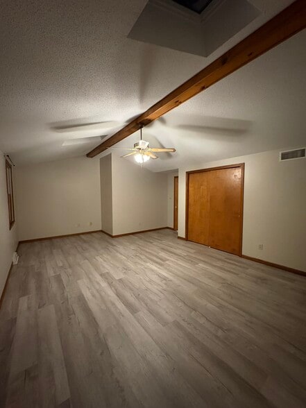 Building Photo - 25 Winspear Rd