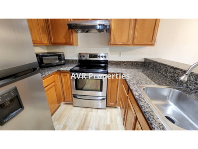 Building Photo - Fantastic San Ramon first floor condo