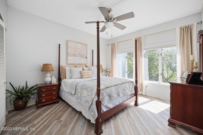 Building Photo - 3114 Harbor Dr