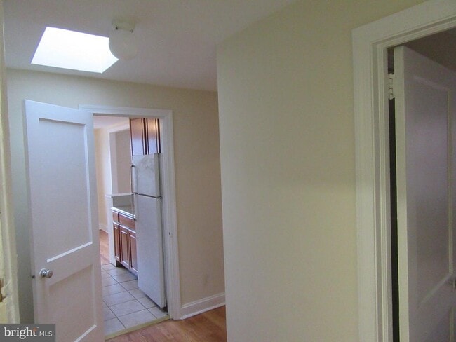 Building Photo - 43 Rittenhouse Pl