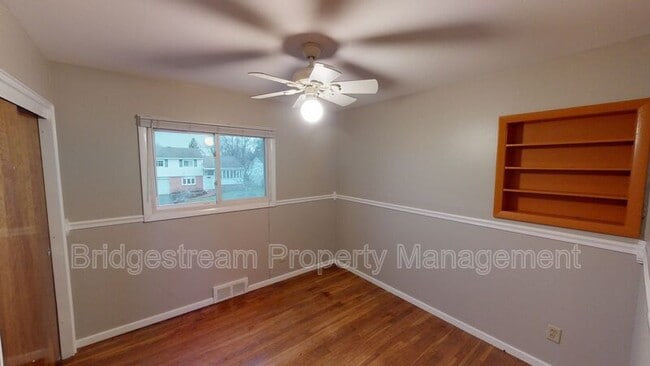 Building Photo - 1700 Dutchess Ave