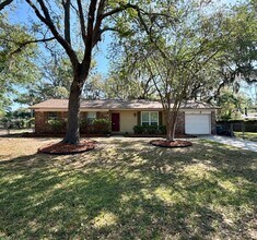 Building Photo - Mandarin Beautiful Corner Property!