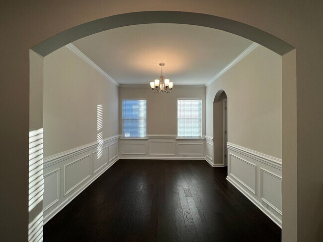 Building Photo - 5bd 4.5bath like brand new SFH in Palisades