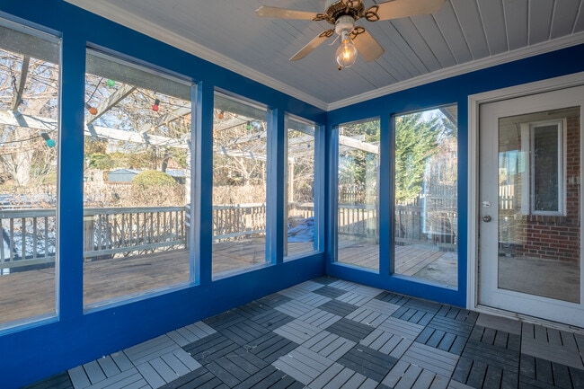 Building Photo - 1407 Leegate Rd NW