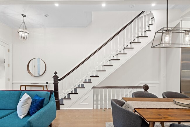 Building Photo - 1111 Bloomfield St