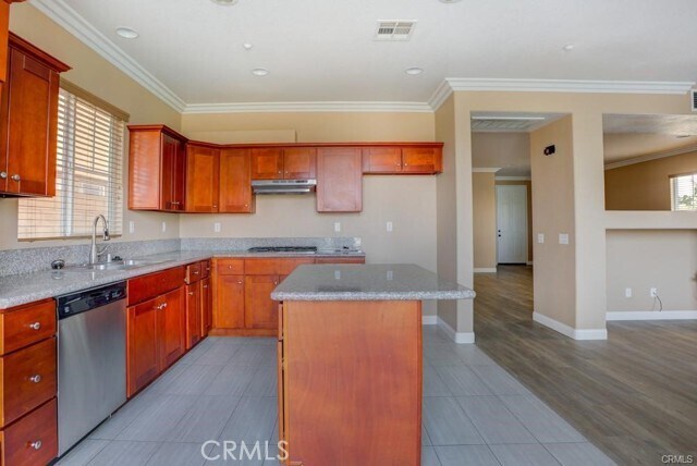 Building Photo - 6273 Long Cove Dr