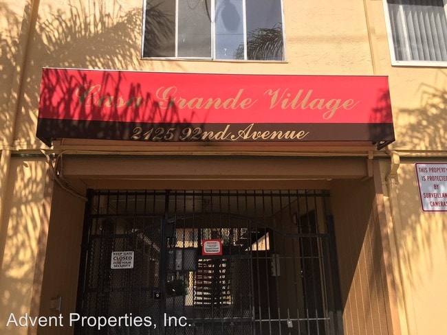 Building Photo - 2125 92nd Ave
