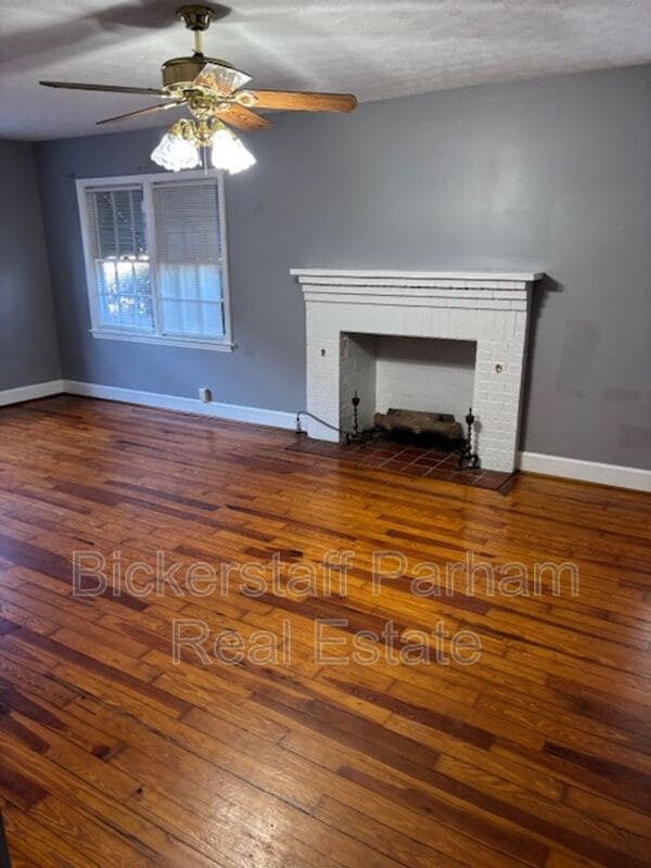 Building Photo - 3702 3rd Ave