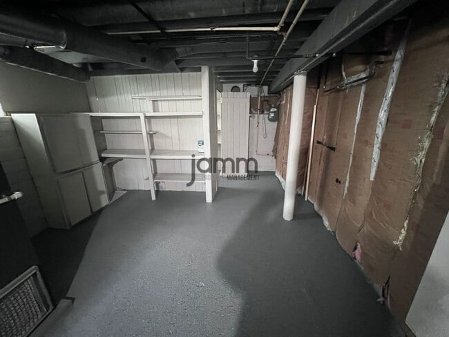 Building Photo - 3183 W 112th St