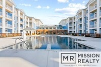 Building Photo - Beautiful 1 Bedroom, 1 Bathroom Condo in t...