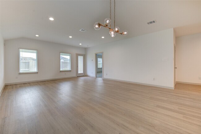 Building Photo - 7715 Smooth Vly Ct