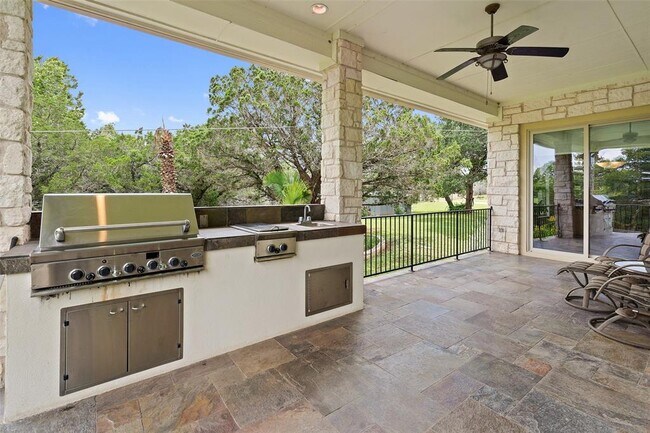 Building Photo - 22658 Felicia Dr