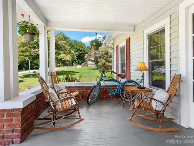 Building Photo - 181 Blake Dr