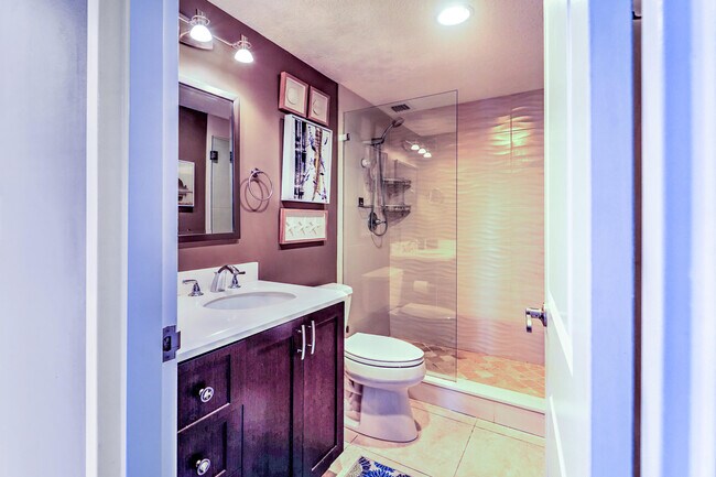 Building Photo - 2500 E Las Olas Blvd