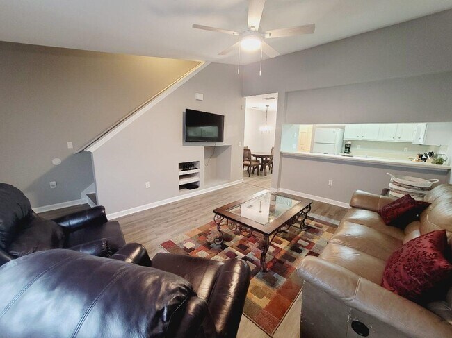 Building Photo - 4434 Gearhart Rd
