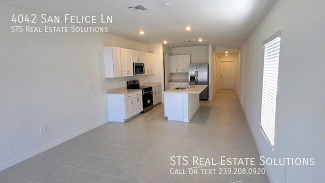 Building Photo - 4042 San Felice Ln