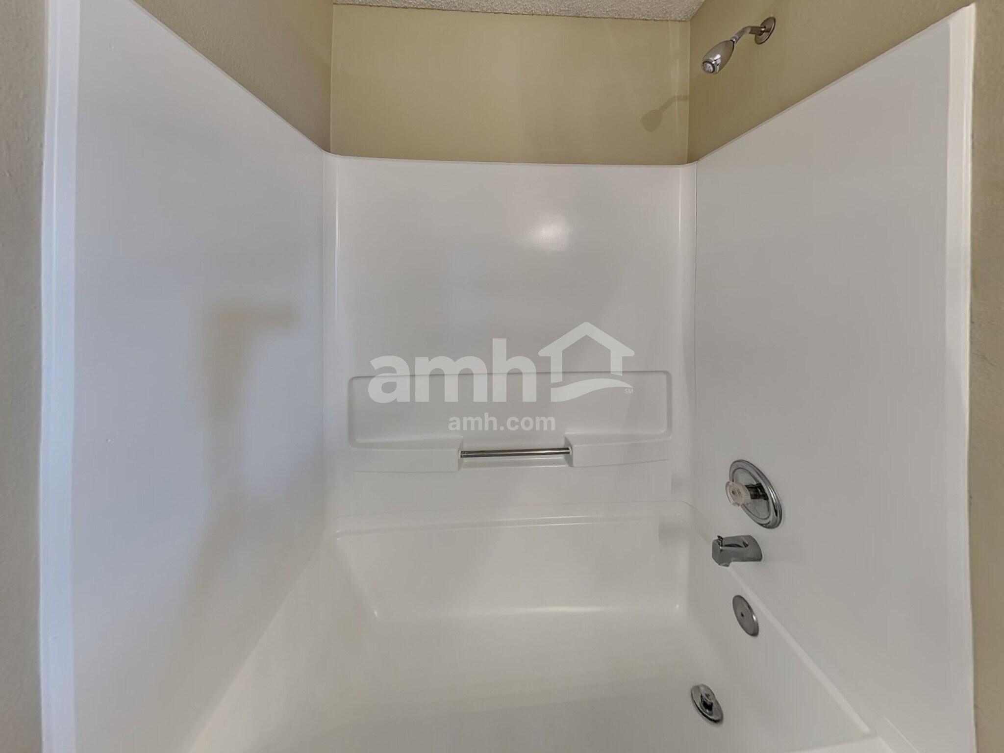 Building Photo - 12440 Rose Haven Dr