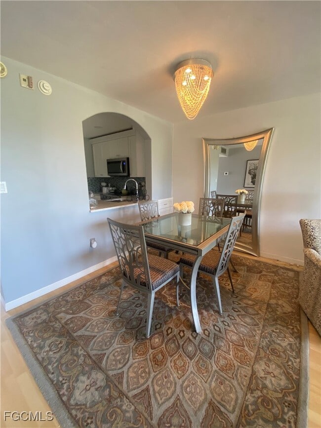 Building Photo - 1624 Pine Valley Dr