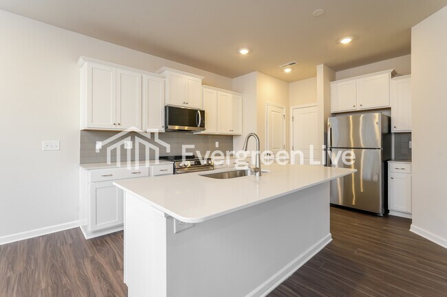 Building Photo - 822 Pear Blossom Ct